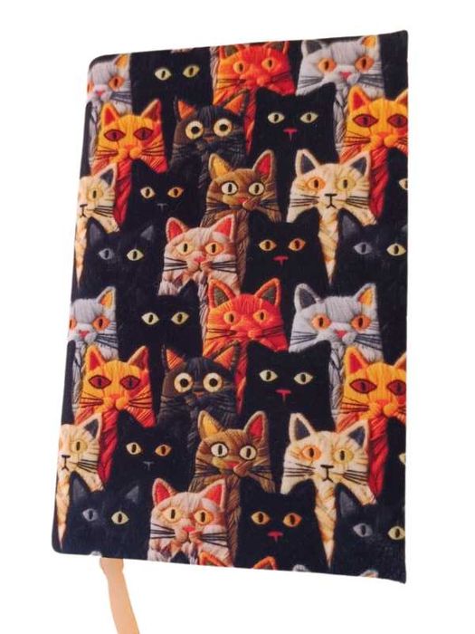 Калъф за книги с котки и кучета