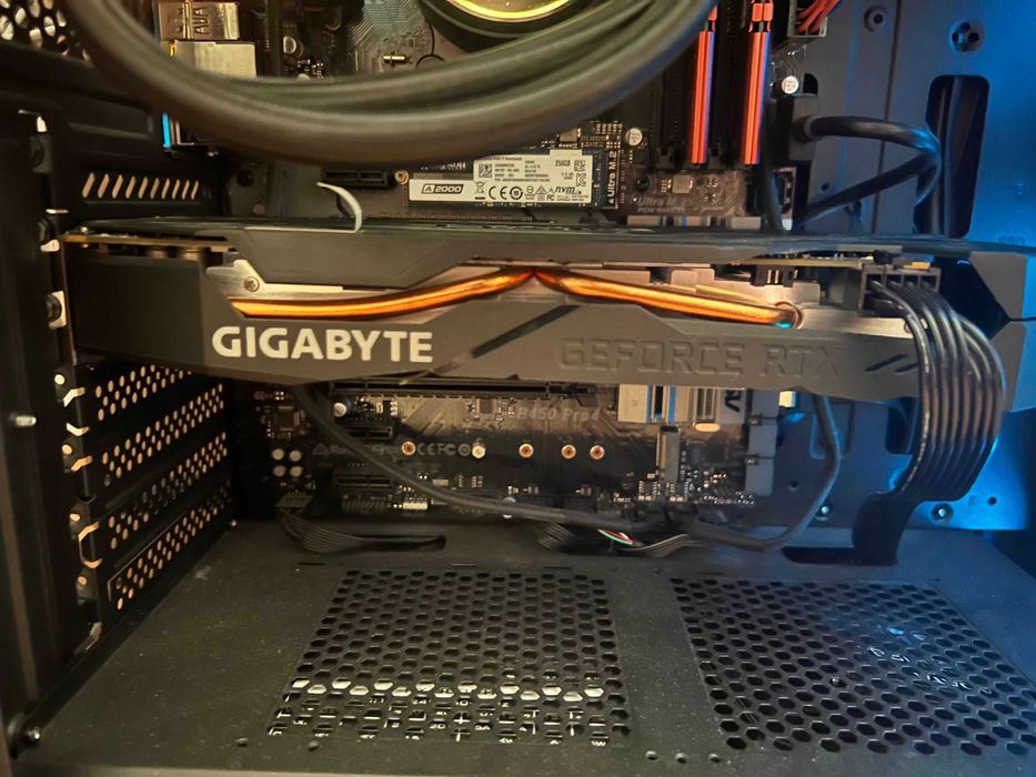 Геймърски компютър