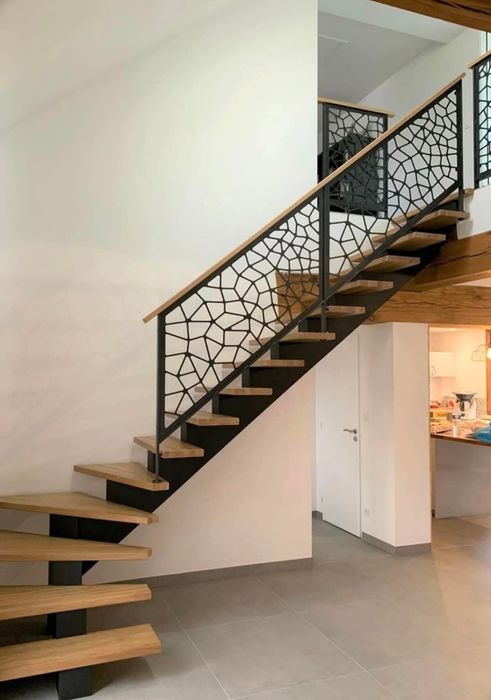 Confecții metalice.