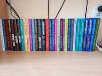 Книги, криминални и любовни + 32 книгоразделители