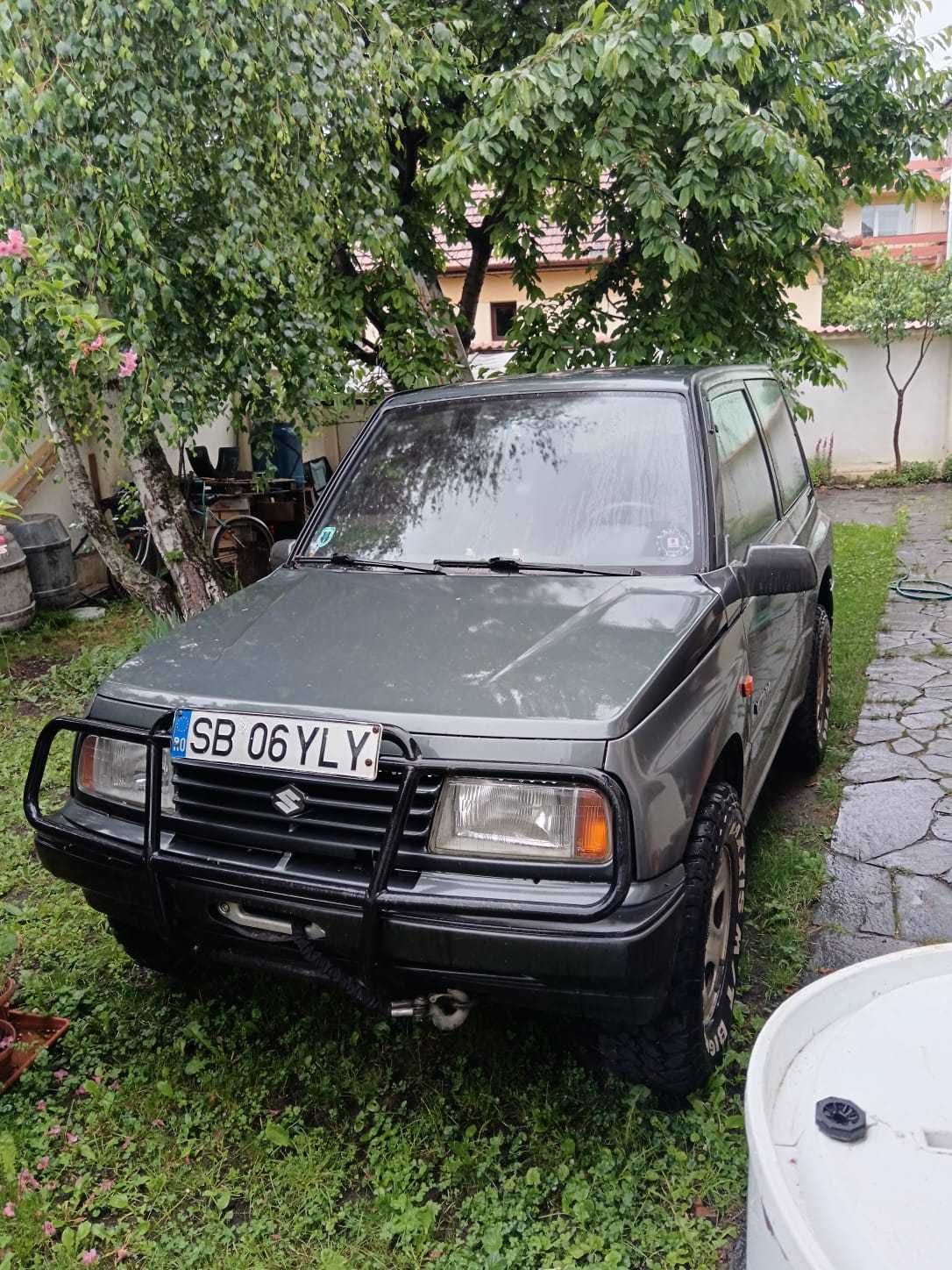 Suzuki Vitara 1.6 8V metaltop, troliu stare tehnica foarte buna