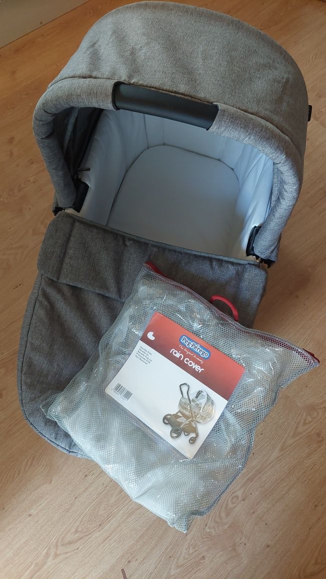 Зимен кош за новородено / кошче за кола Peg Perego