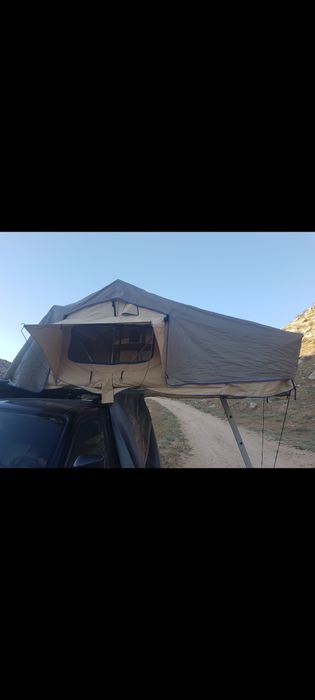 Палатка на крышу автомобиля