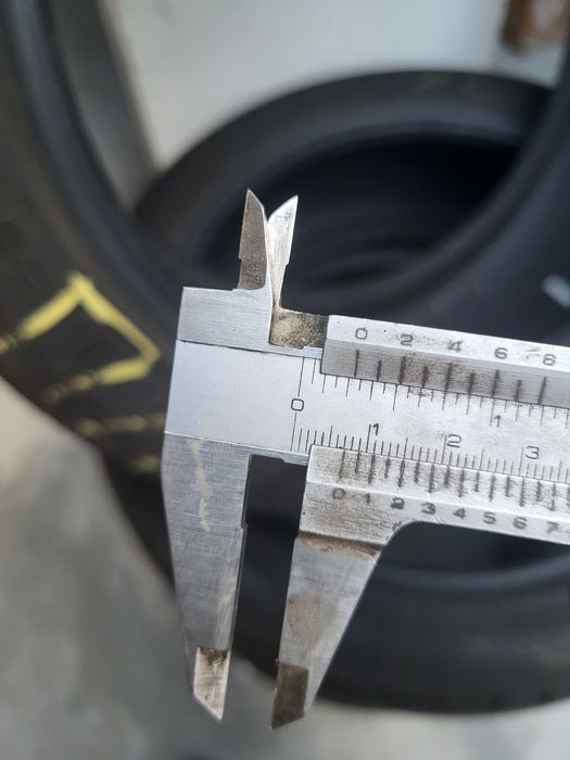 Гуми 17ки карани са един сезон, но продадох джантите и гумите останаха