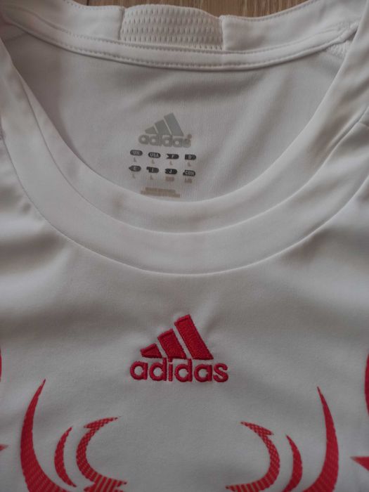 Оригинална тениска Адидас размер Л