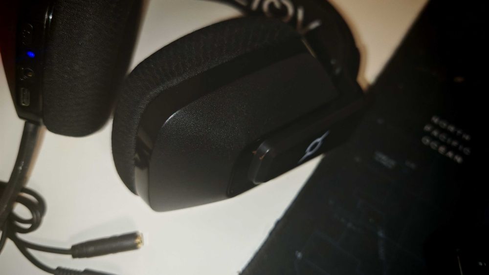 Casti wireless AQIRYS Alya 2.0, 3D Stereo, 2.4GHz, Bluetooth