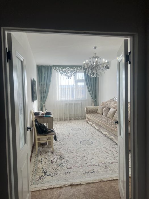 Продается 3 комнатная квартира