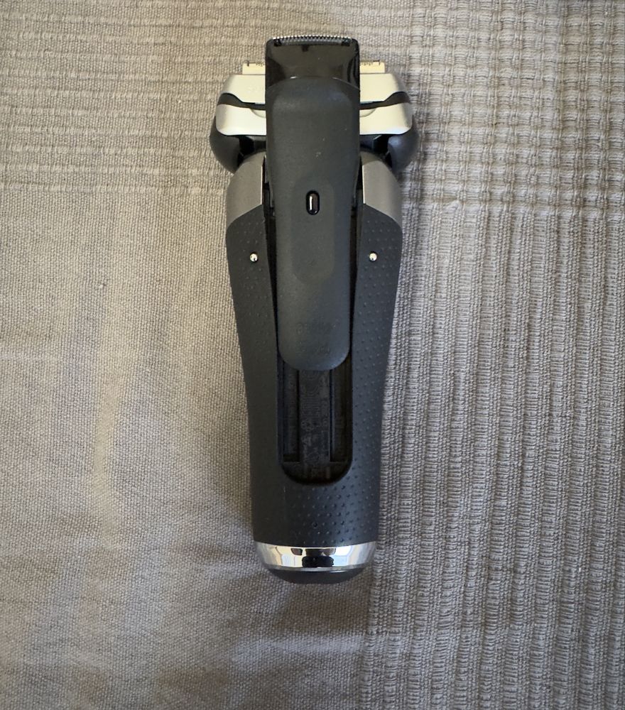 Електрическа Самобръсначка Braun Series 9 9325s