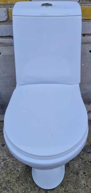 Унитаз в продаже