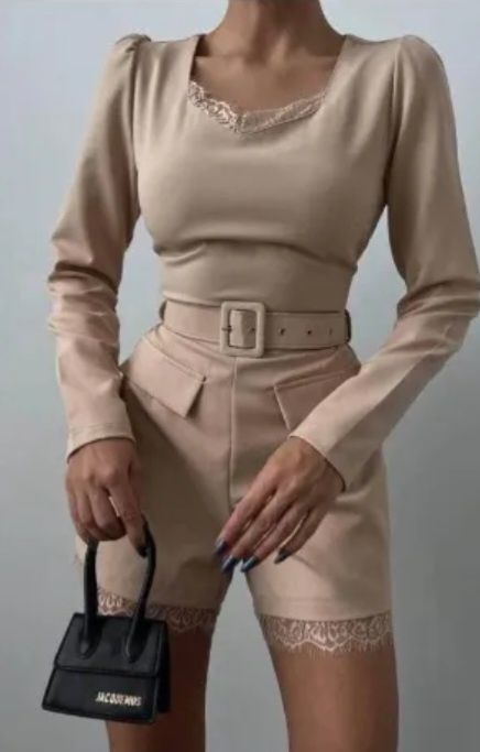 Официален гащеризон