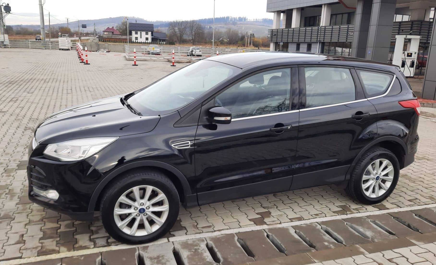 Ford Kuga Titanium 4x4 cutie automata