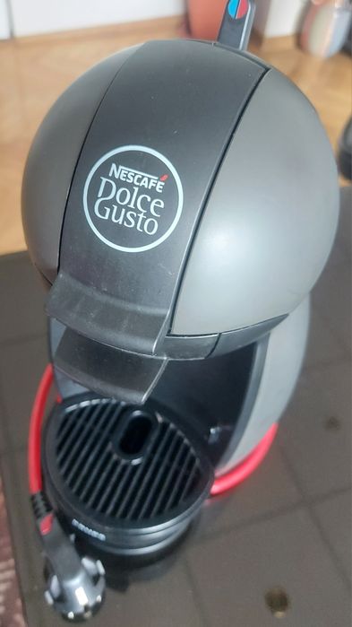Кафемашина Долче густо