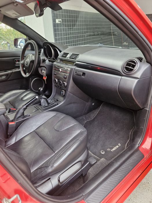Mazda 3 2.0 diesel 143 cai 2007