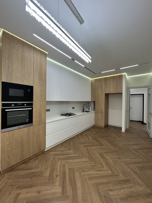 Продам 4 к.кв., в 8 мкр.