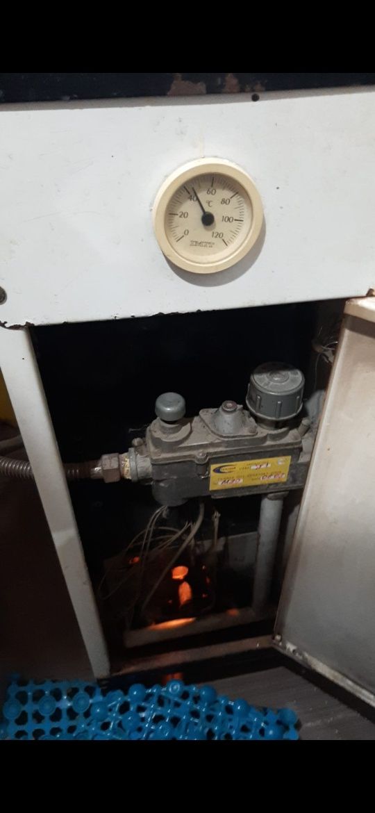 Газовый котёл без света работает