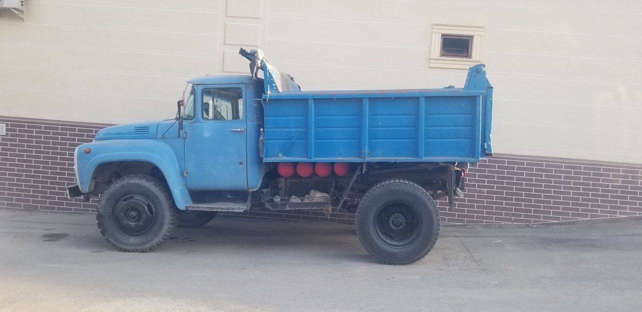 Zil srochna Sotiladi