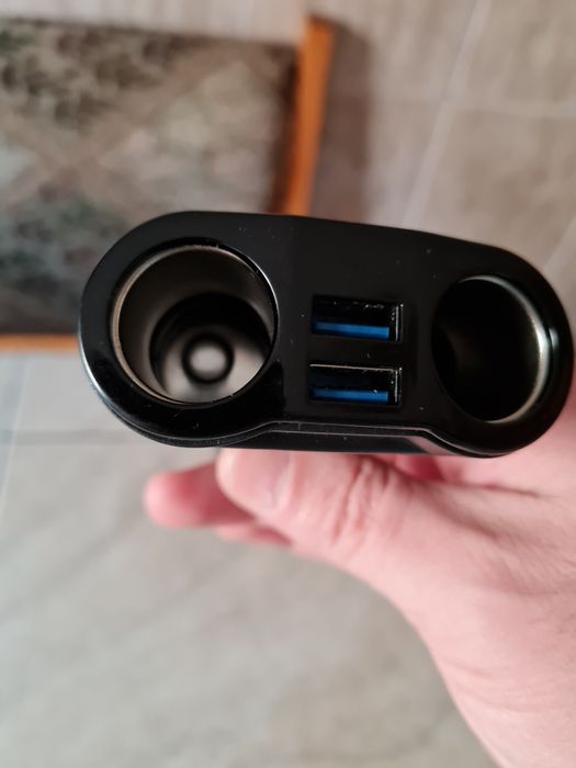 Priza auto cu 2 usb 3.1A