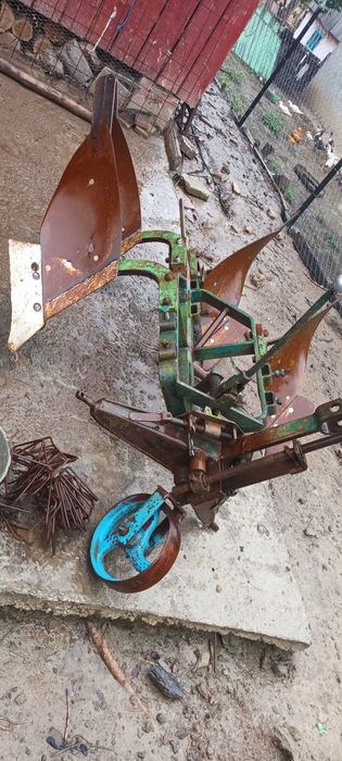 Tractor fiat 420 + utilaje