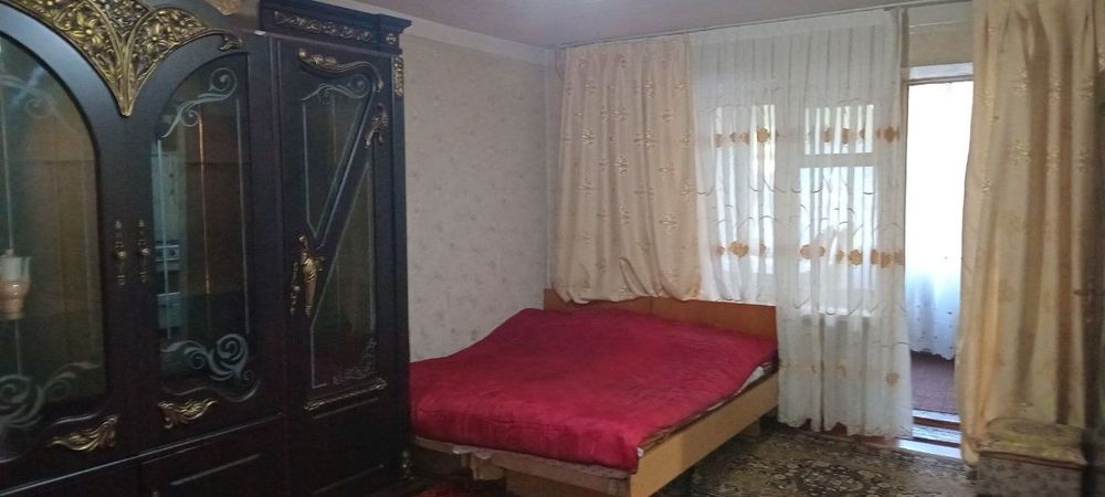 1 хонали кисман жихозланган Троицкида (1 декабрь бушиди)