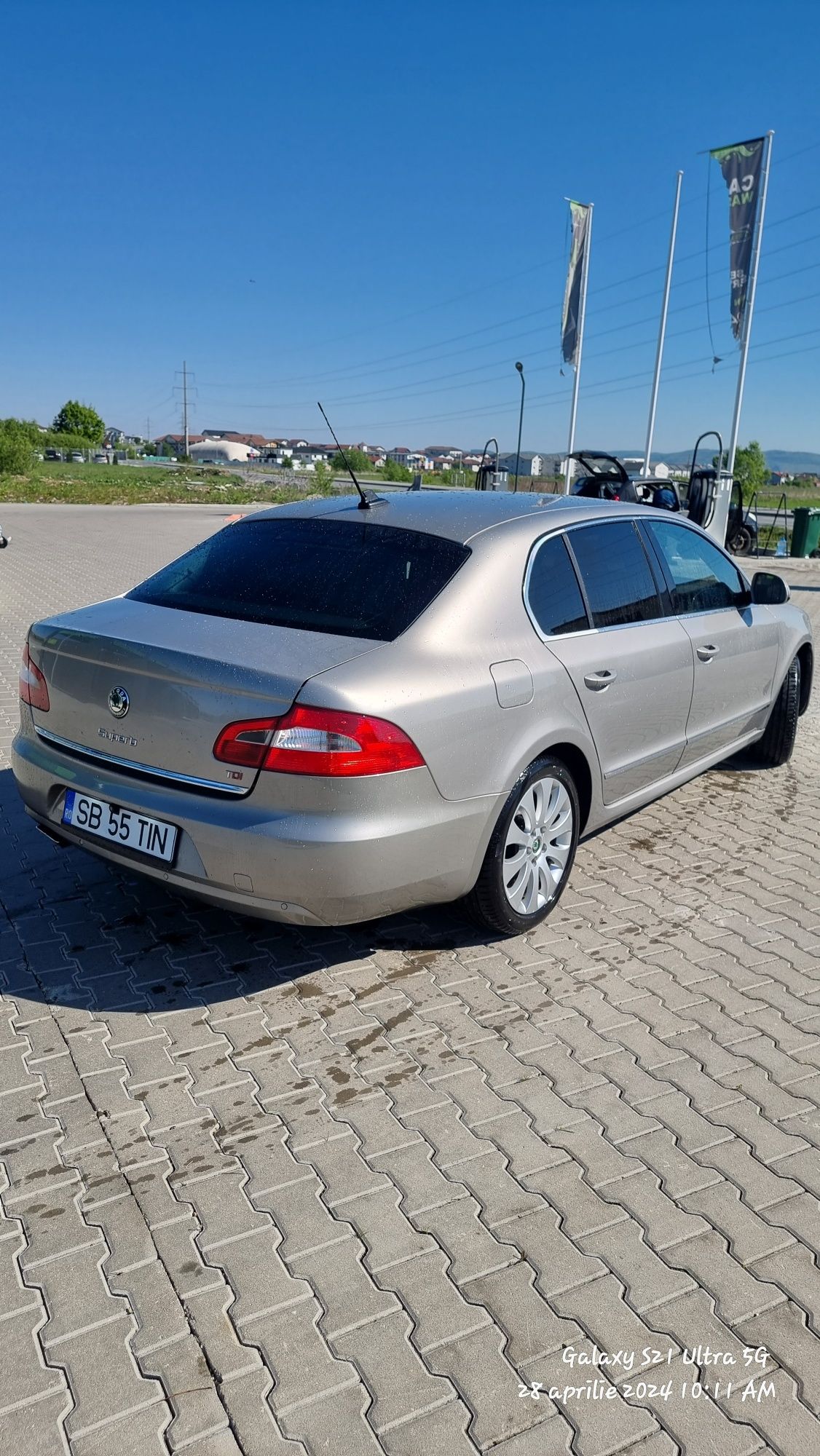 Vând skoda superb 2