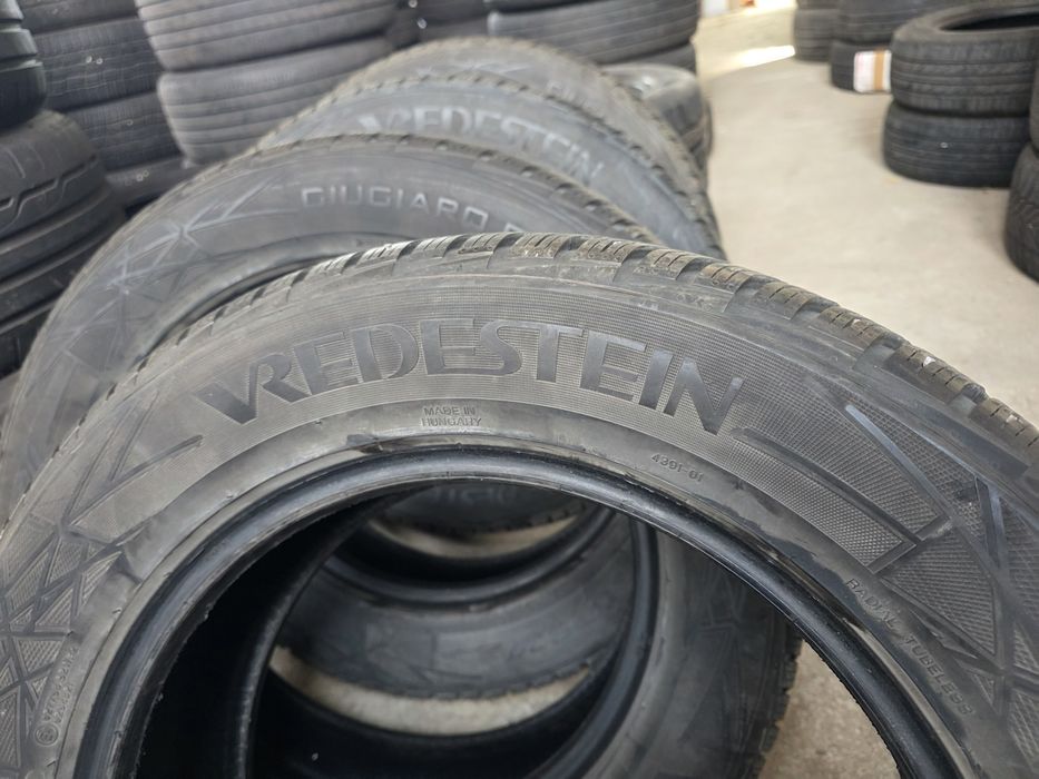 215/60/17 veedestein