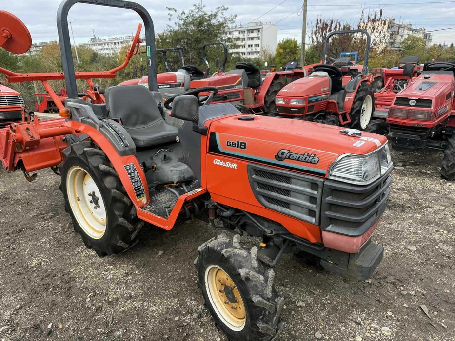 Трактор KUBOTA GB18 4x4