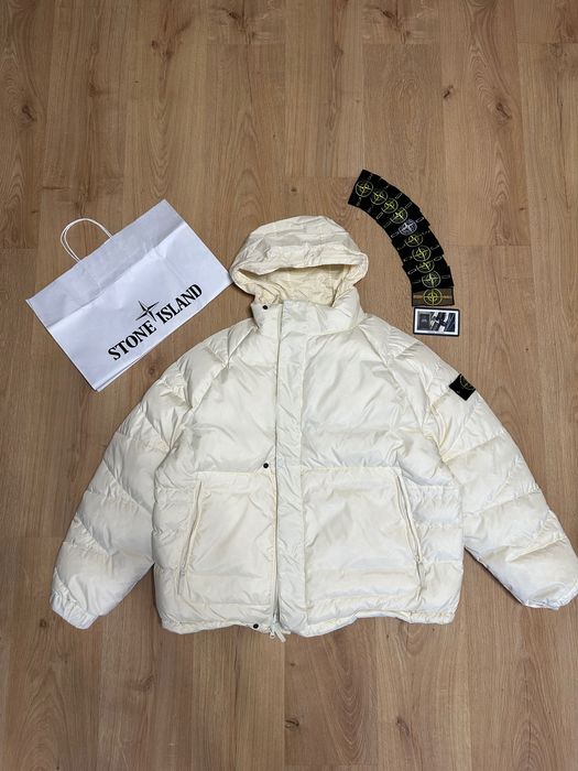 Supreme x Stone Island Reversible Down Puffer Jacket White