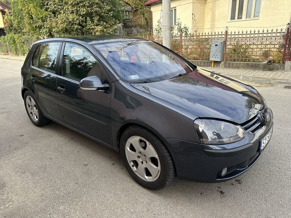 Am de vazare golf 5 in stare foarte buna mai multe la tel