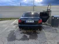 Audi a 6 an de fabircatie2005motor3.0 optiuni incalzire ,trapa,muzica