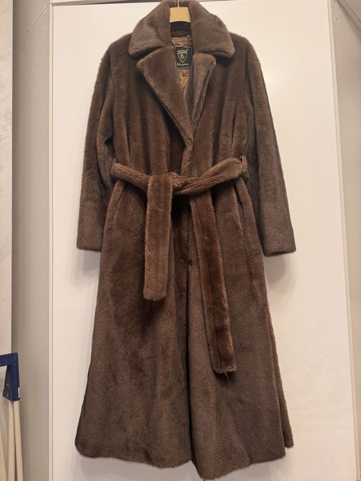 Дълго палто изкуствен косъм