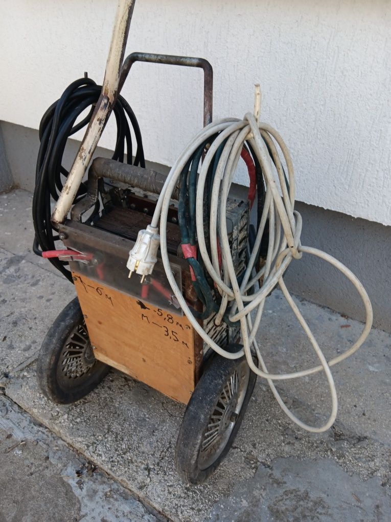 Aparat de sudură din timpul comunismului