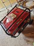 Generator curent pe benzina 5.5 kw 220V-50 hz NOU NEFOLISIT