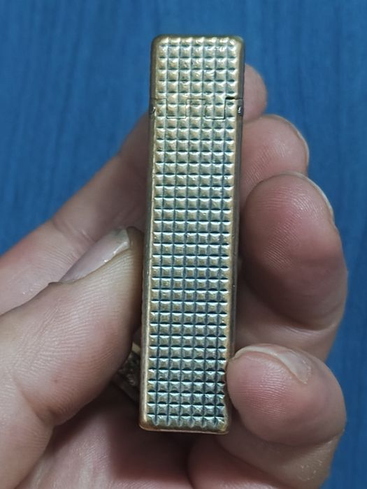 Brichetă S.T Dupont Line 1