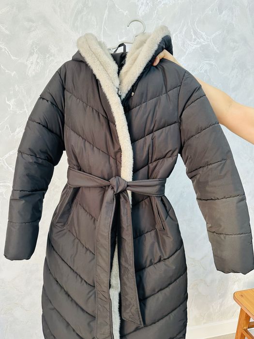 Зимняя куртка в хорошем состоянии