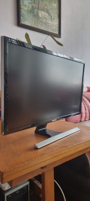 Монитор 28" Samsung 4K