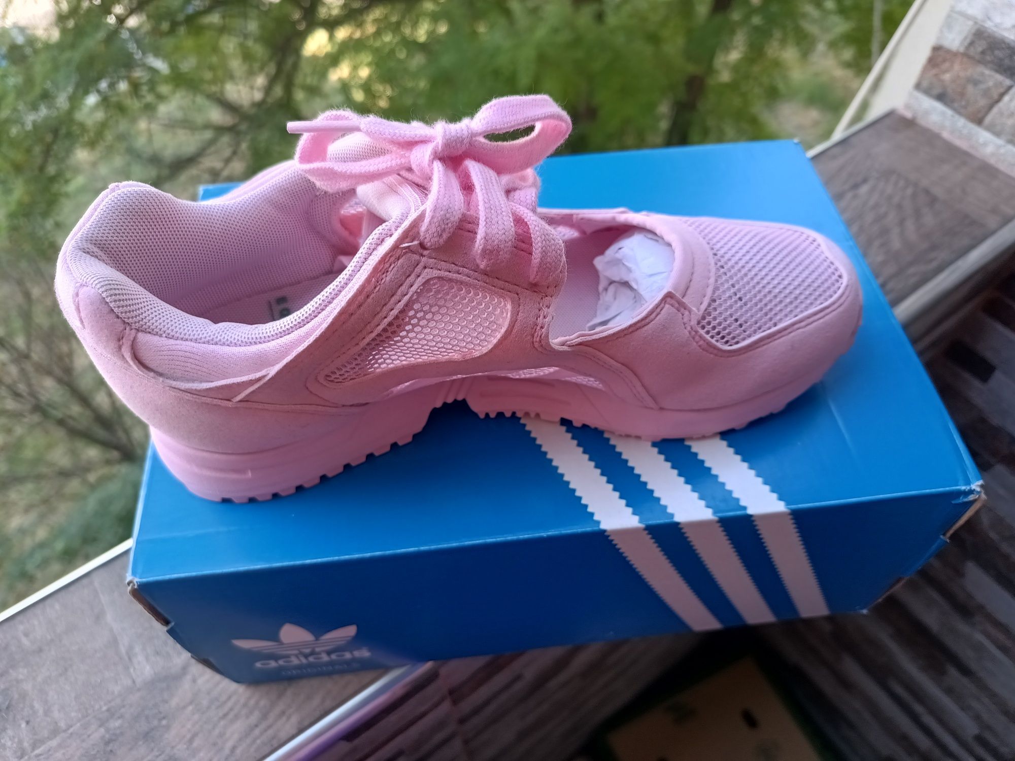 Маратонки (сандали) Adidas 36 2/3