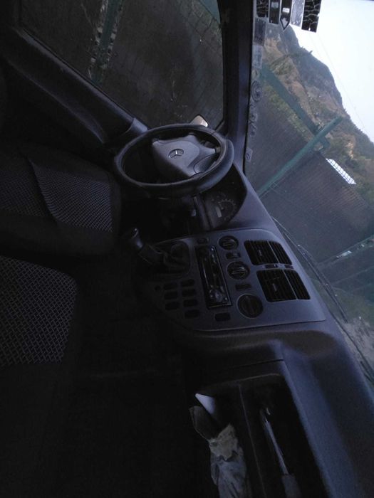 Mercedes Benz - Vito