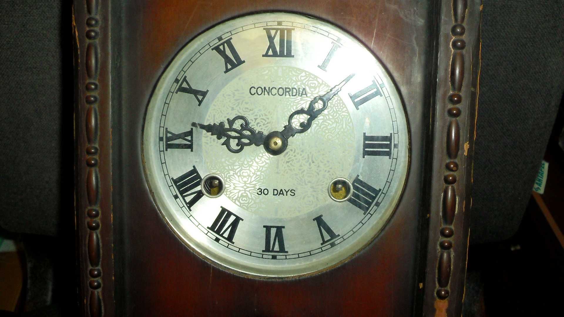 Стенен стар механичен часовник "CONCORDIA", 30 DAYS