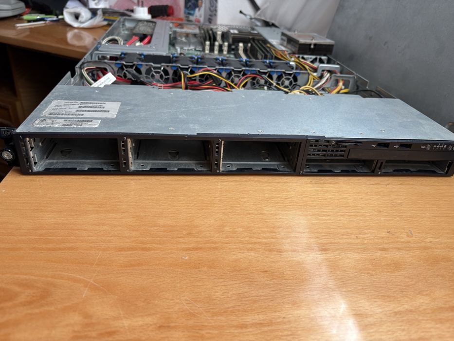 Server HP ProLiant SE316M1 / DE VANZARE / PIESE / SCHIMB