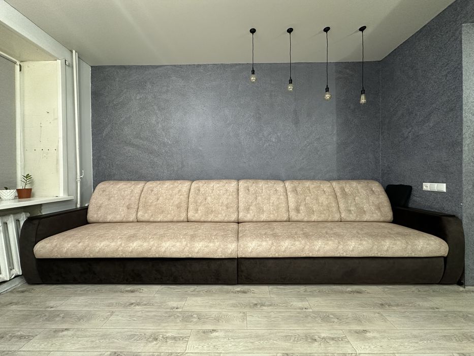 Диван. Состояние нового. Антивандальная ткань.