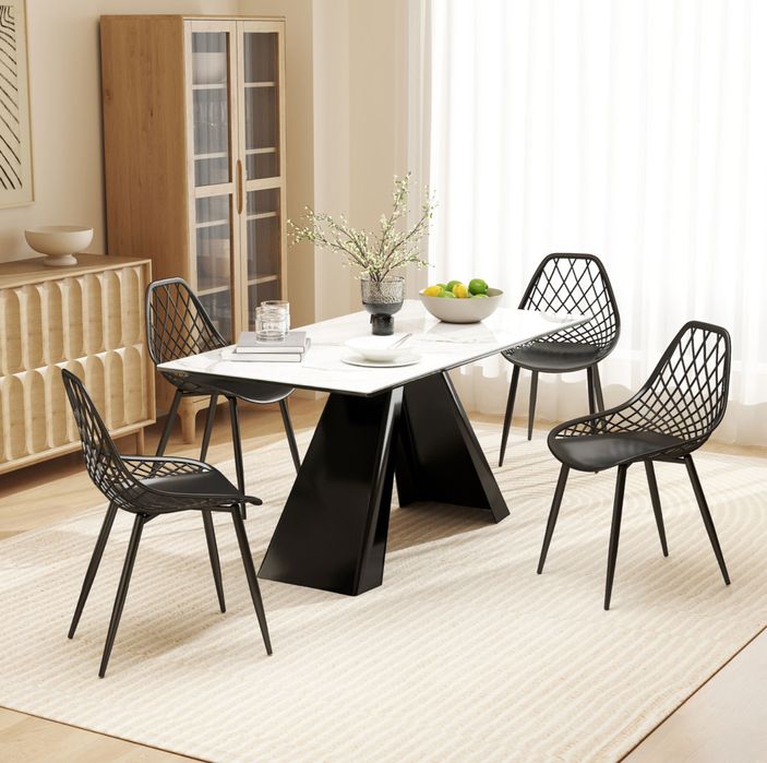 Set 4 scaune negre cu spatar perforat