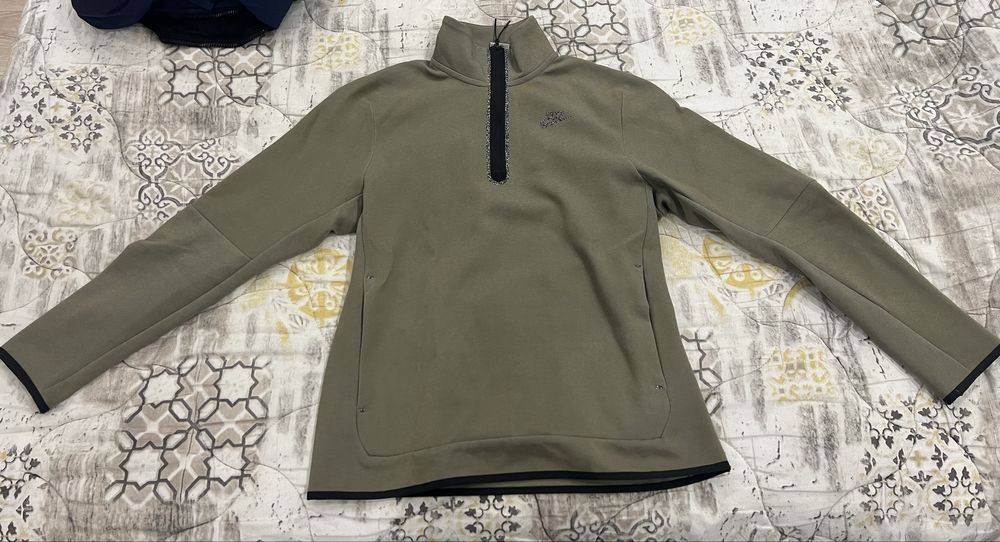 Nike tech fleece горнище