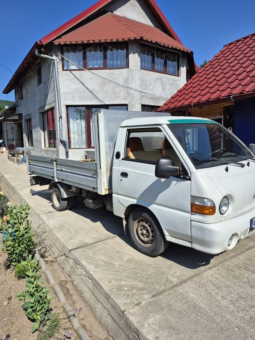 Vand sau schimb hyundai h 100