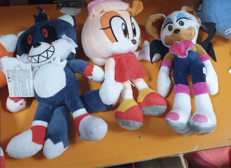 Плюшени играчки Соник таралежа и приятели 30см Sonic