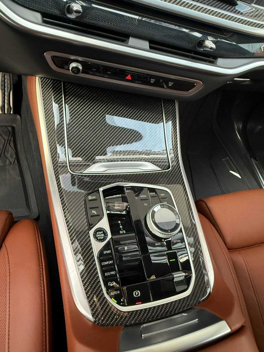 BMW X5 xDrive40i полная комплектация Full  2024 с гарантии