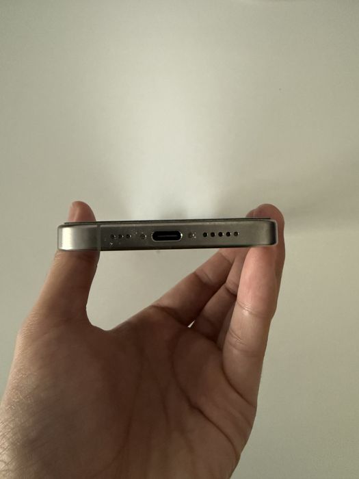 Iphone 15 Pro / 256
