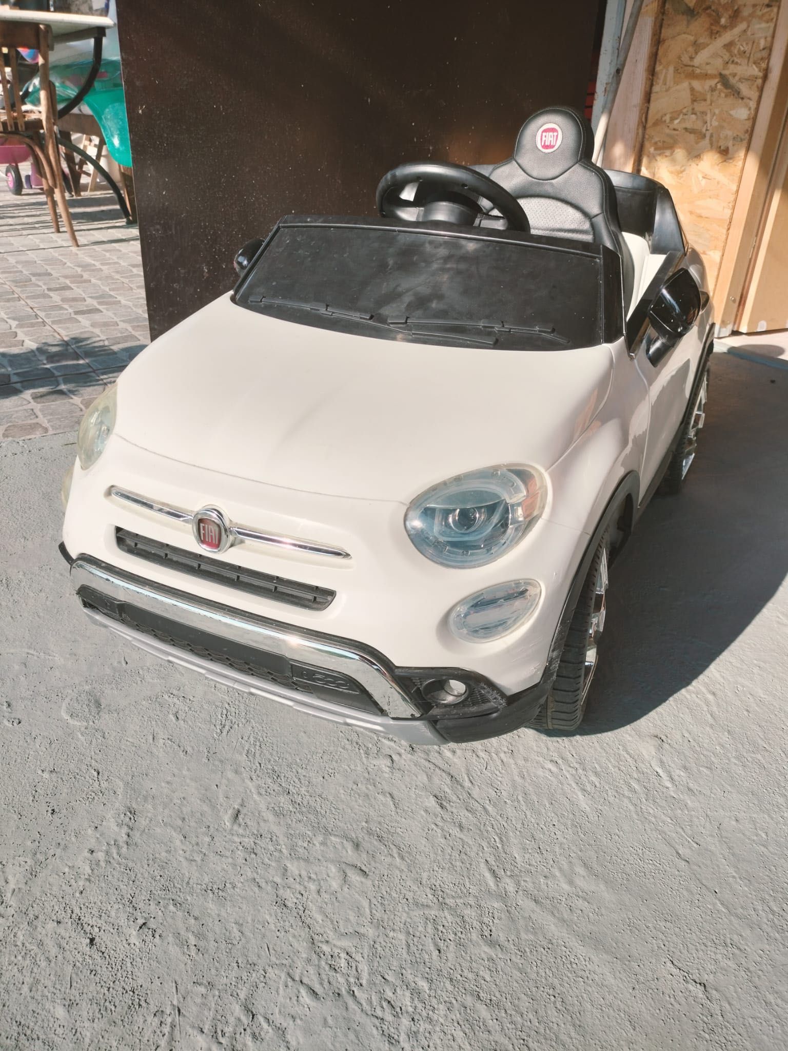 Детска кола FIAT 500X