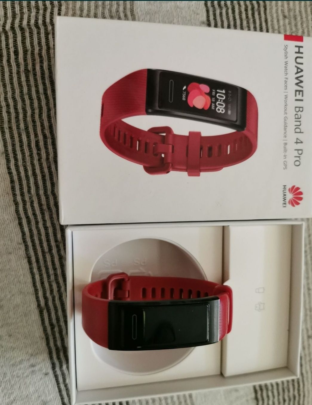 Huawei Band 4 pro rosu