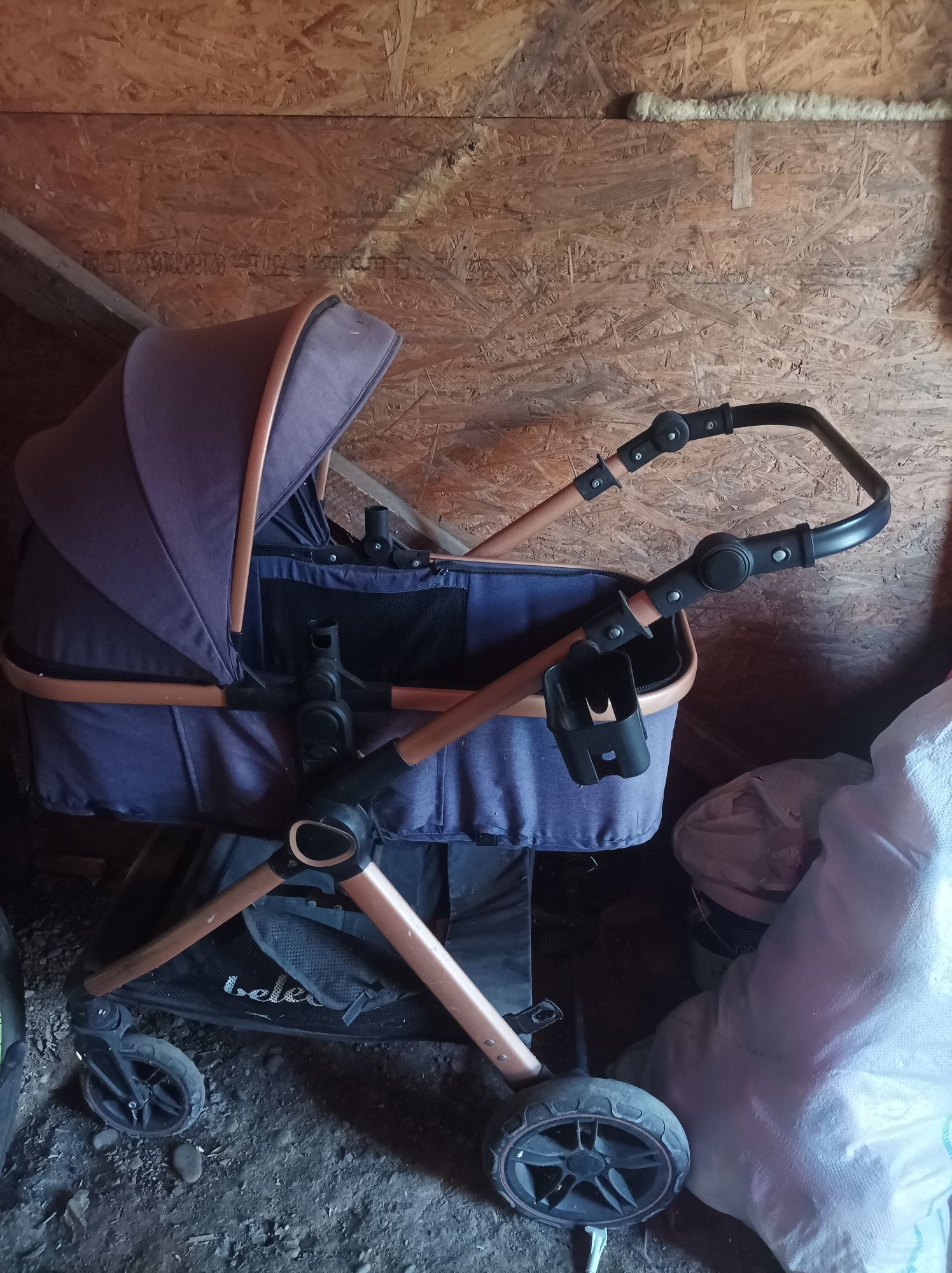 Căruț de vânzare Bebe