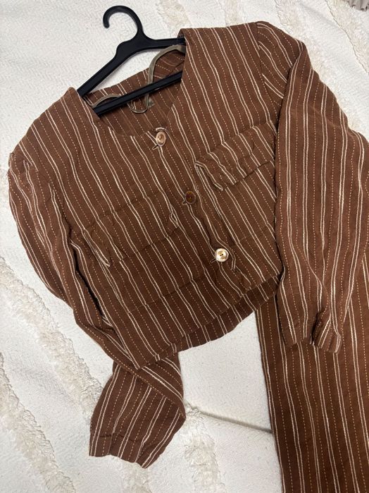 Сет костюм от две части пола и сако